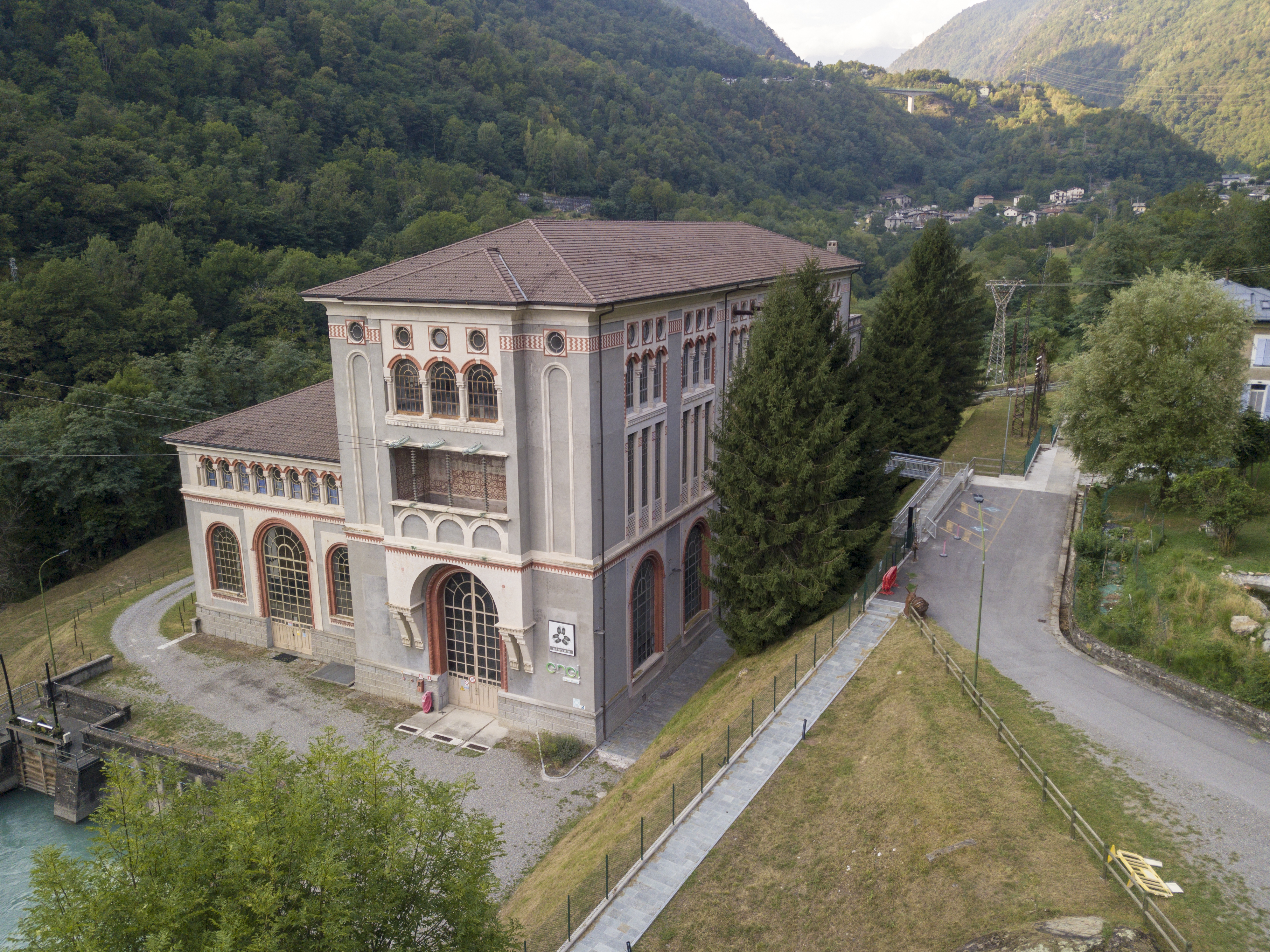 Spazio Centrale - Centrale Idroelettrica di Arquino